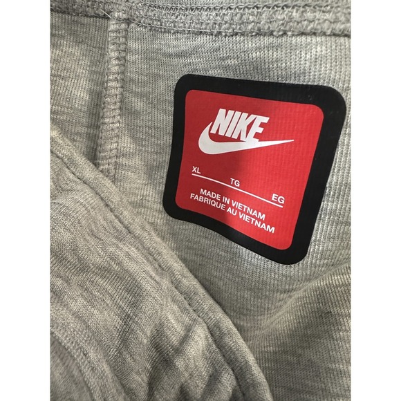 Nike Sportswear Tech Fleece Gray Sweatpants Joggers FB8002-063 Men's XL *Flawed - Picture 3 of 16